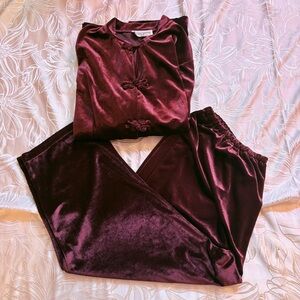 Michel Antonio Velvet Pajama Set in Burgundy Plum Chinoiserie - Plus 2X